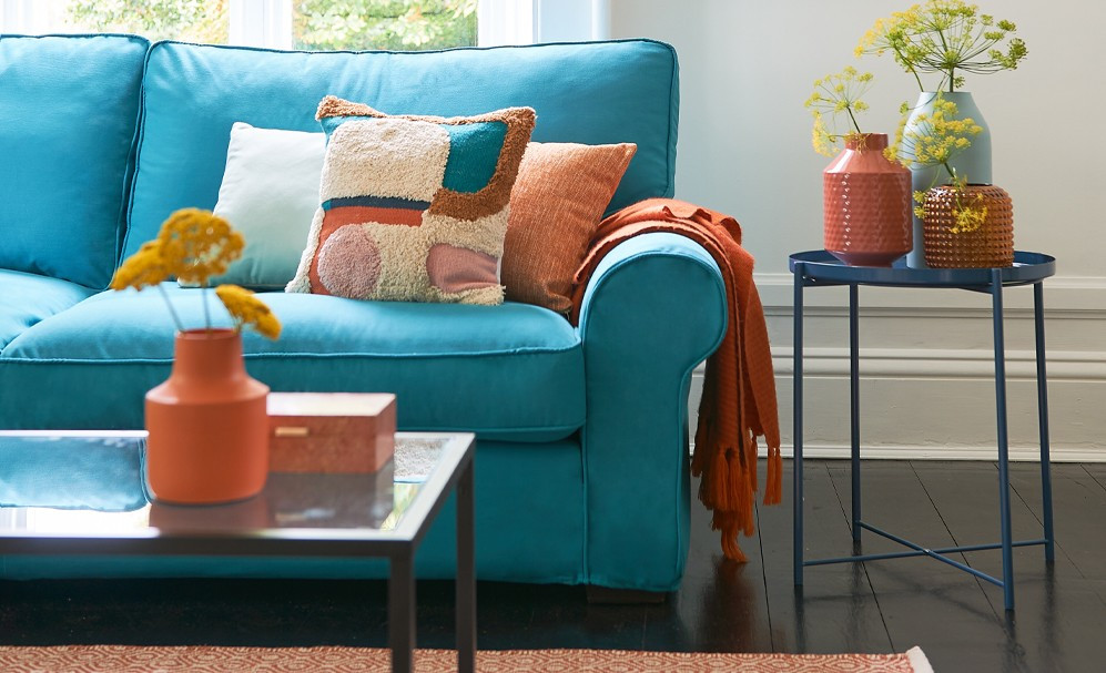 Cushions for teal online sofa